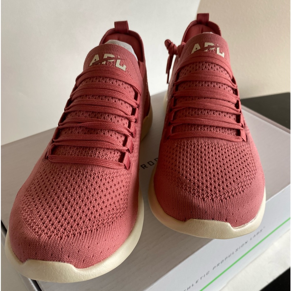 APL Techloom Breeze Cedar/White